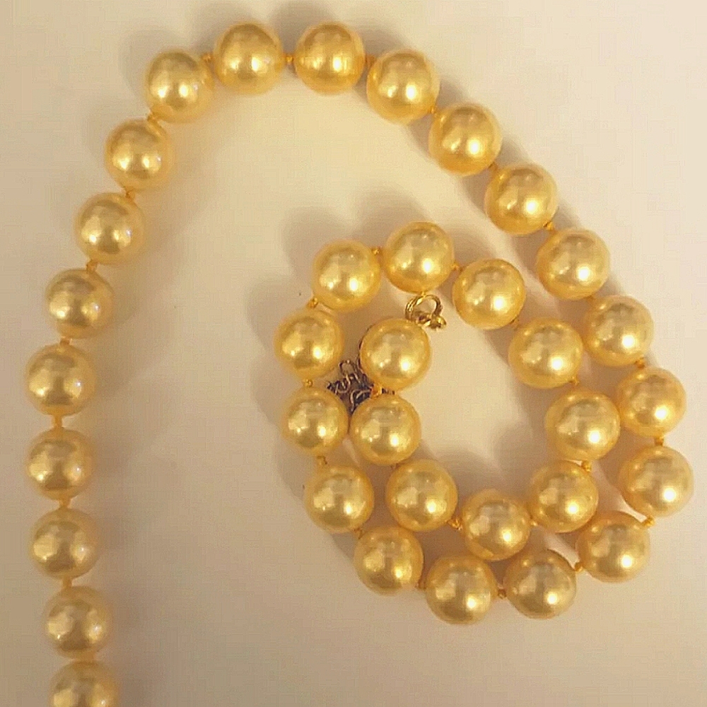 Pearl Necklace